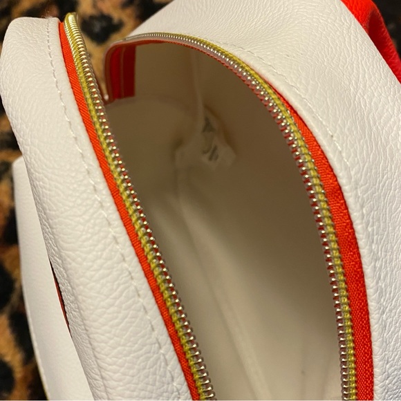 Sanrio Hello Kitty NWT Mini Backpack Purse Pleather - Picture 2 of 3